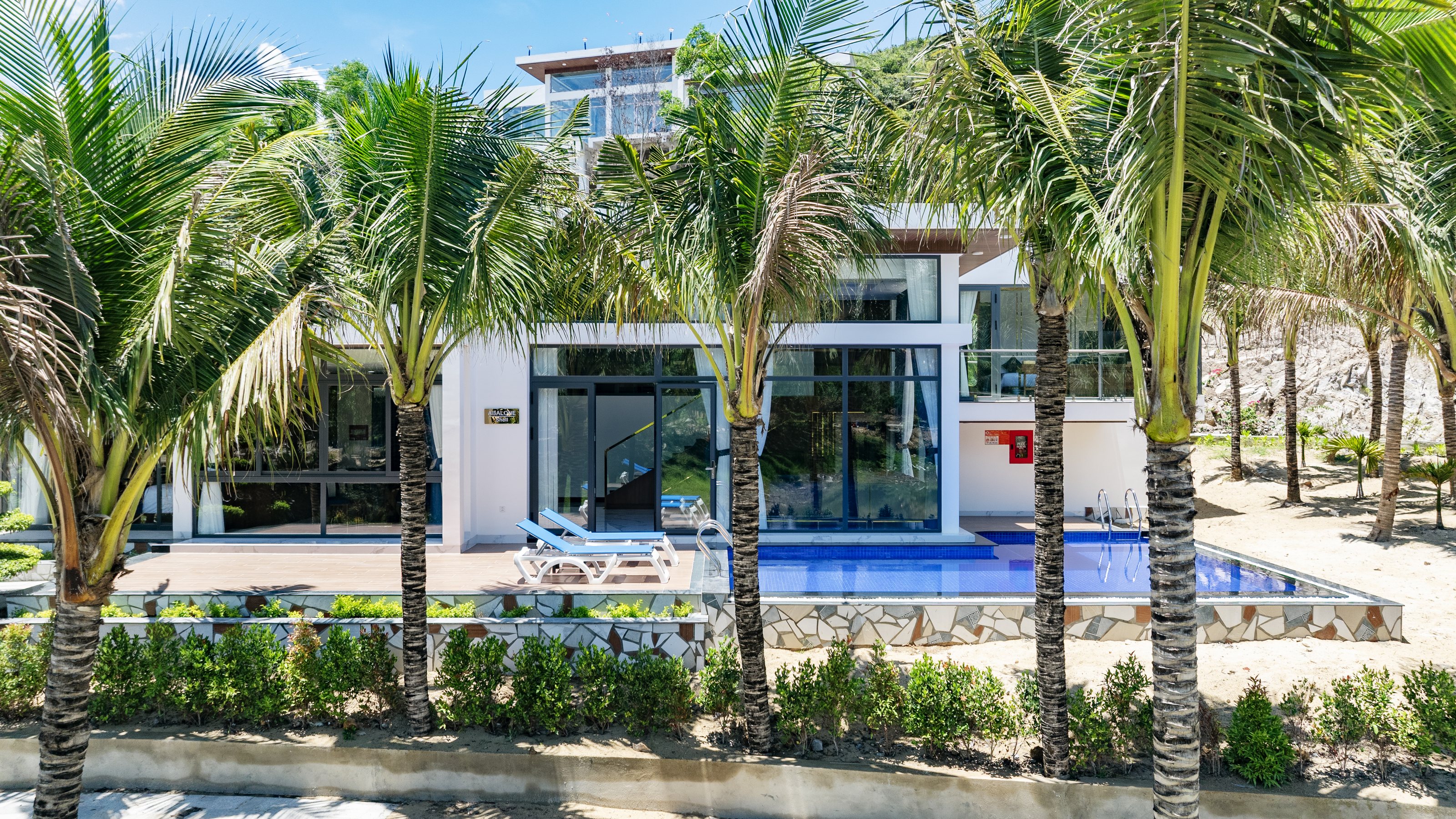 Ocean Pool Villa 3-Bedroom